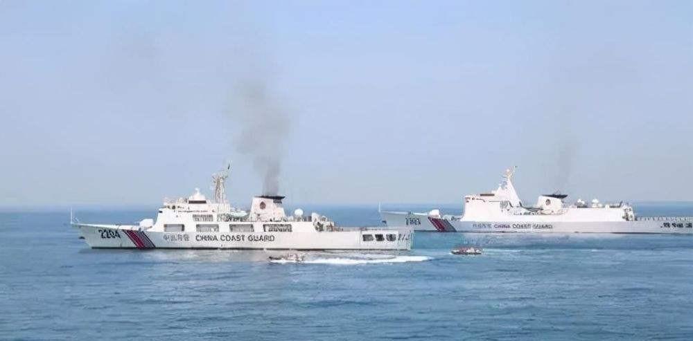 中国人民武装警察部队海警总队组建于2018年,对外又称"中国海警局"