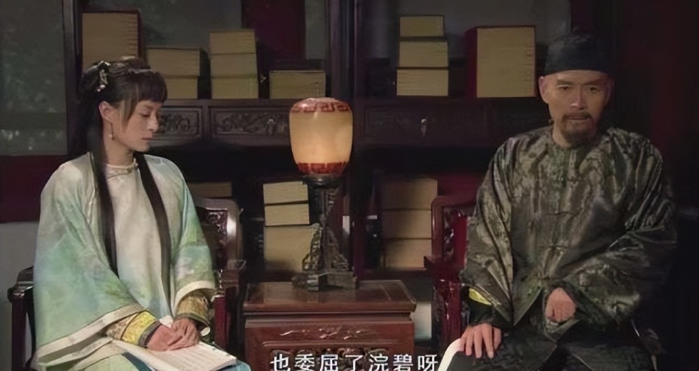 甄嬛为何原谅背叛的浣碧原来甄嬛从未接纳过浣碧对她只有利用