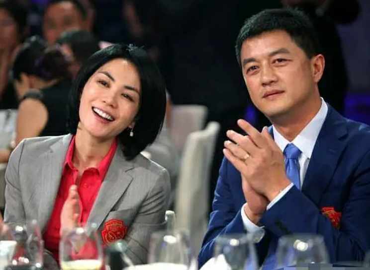 王菲李亚鹏离婚时作家李敖发文称愚妇到西藏取经更上绝路