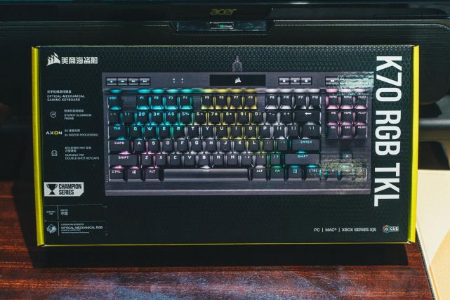 极限速度的再次提升:海盗船 k70 rgb tkl 光轴版