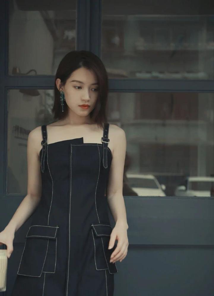 苏青温婉大气的古典美人