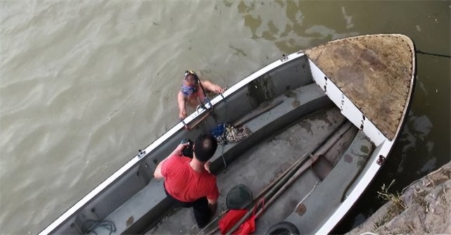 直面死亡,找不到接班人,捞尸人:尸臭洗不掉,沾染了就是一辈子