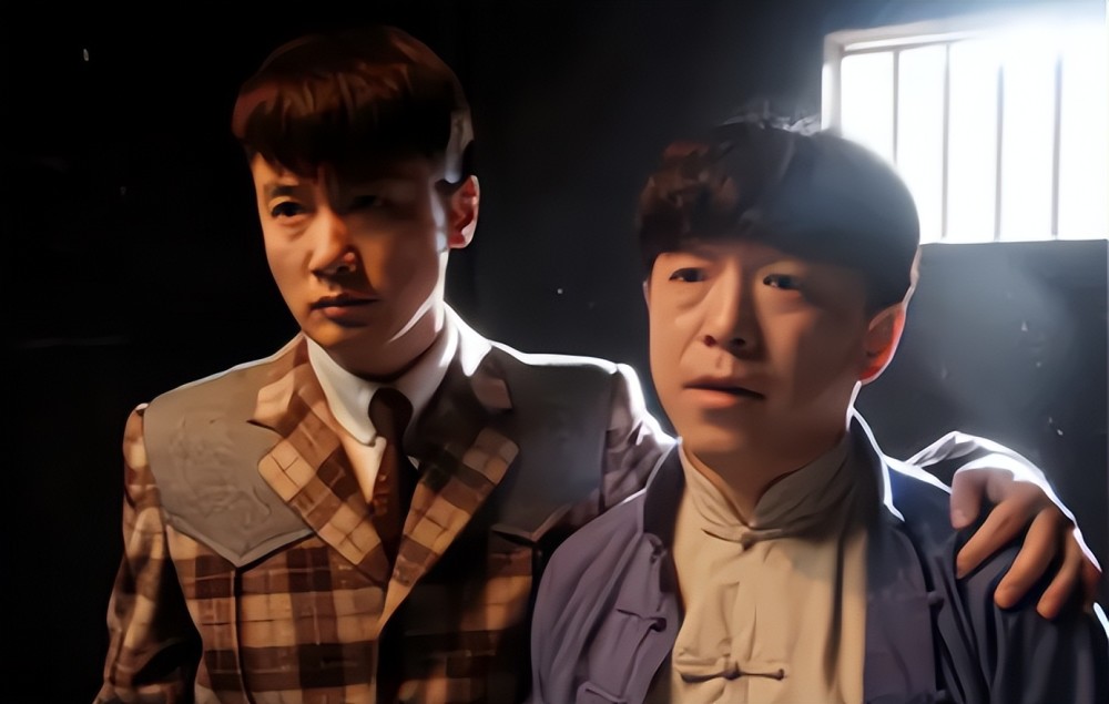 《青岛往事》这部剧中饰演王满仓,去年在冯小刚执导的电视剧《北辙南