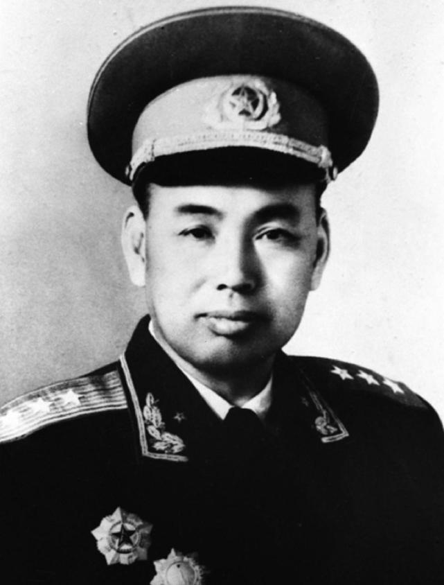 王耀武被活捉受到优待为何手下旅长徐振中许世友坚决要枪决