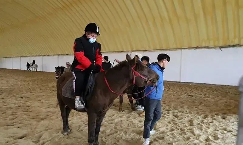 “五一”阿勒泰人民這樣過(圖3)
