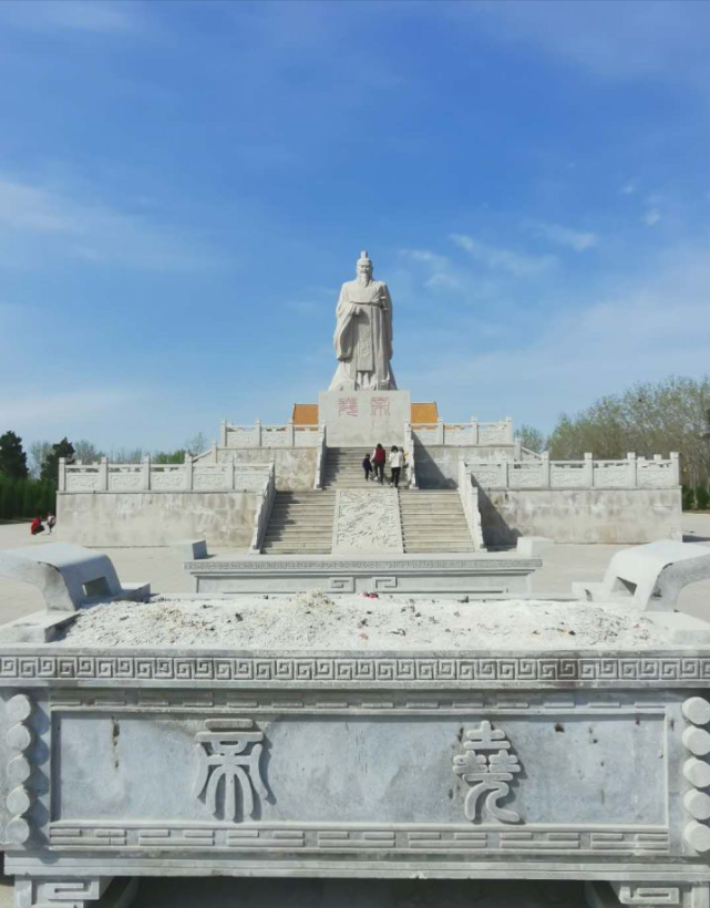 华夏古迹文华物章:菏泽牡丹区尧庙(尧帝陵)