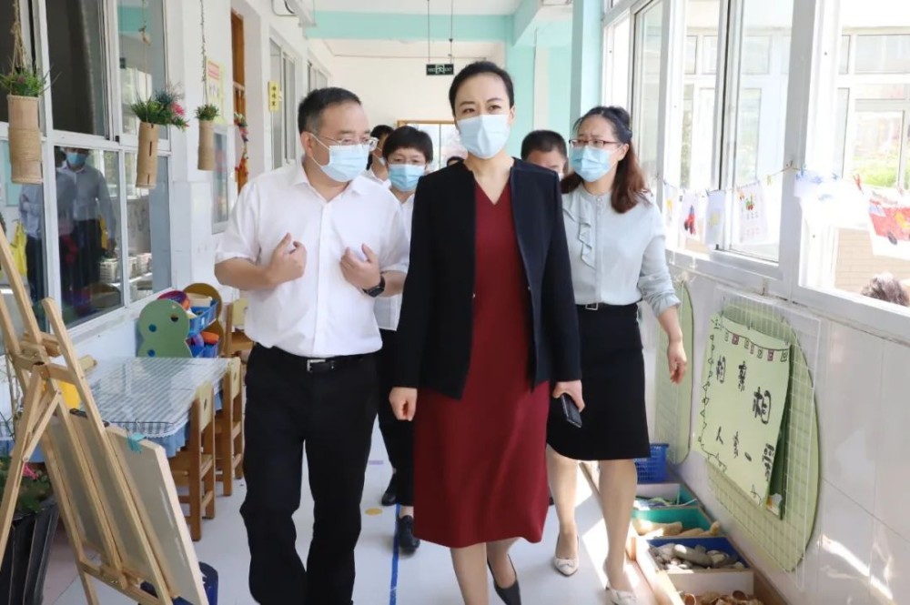如皋市长江镇长青沙幼儿园现场调研5月6-7日,副市长顾凡专题调研我市