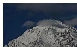 1991年梅里雪山灵异事件18位日本人不敬神灵全遇难