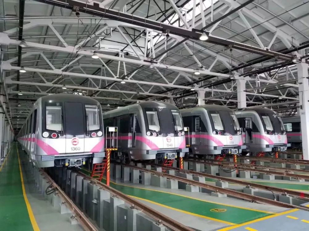上海地铁1318号线两车站率先复工建设