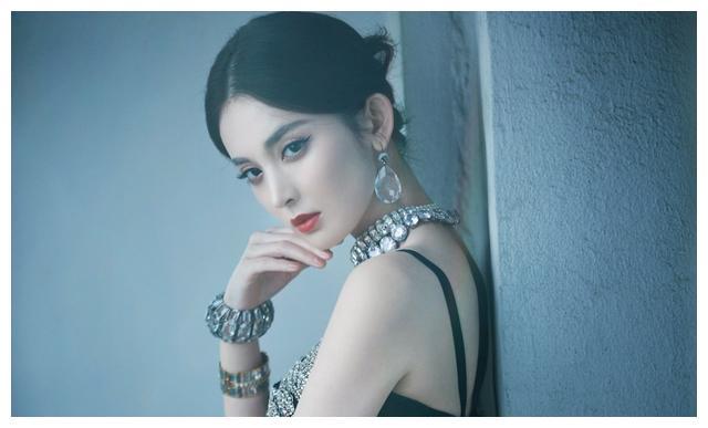 娜扎从网络红人到一线女星她的故事颠覆你的认识