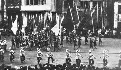 1949年解放军欲从广州出发收复香港澳门为何突然终止行动