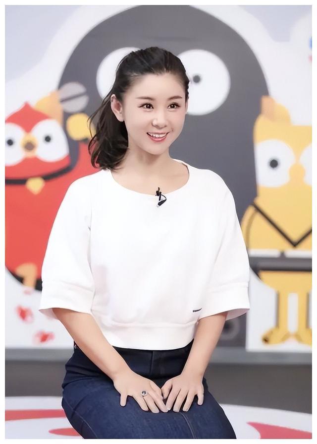 李小萌为什么一直都不红有人说她演技不行也有人说她太干净了