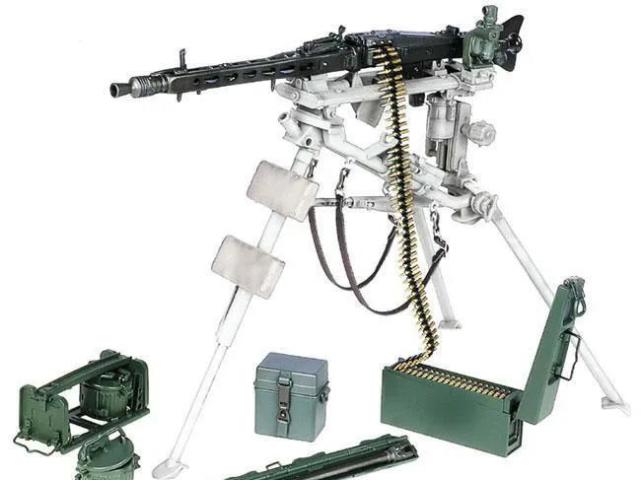 mg42通用机枪全枪长1.22米,重11.57千克,发射7.