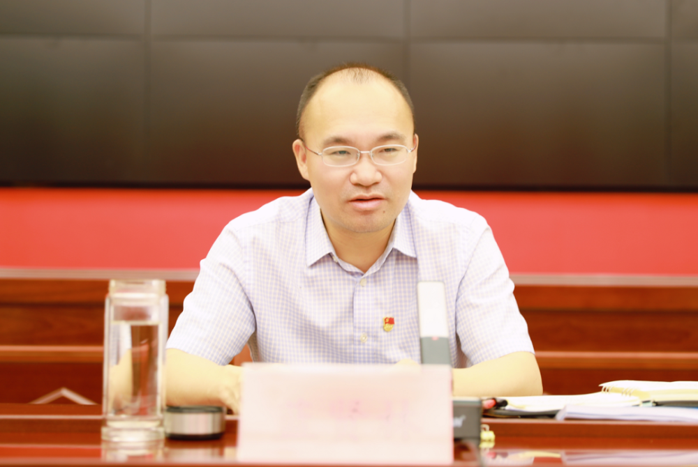蓝贤林弘扬寻乌调查唯实求真精神努力争创寻乌新时代第一等工作
