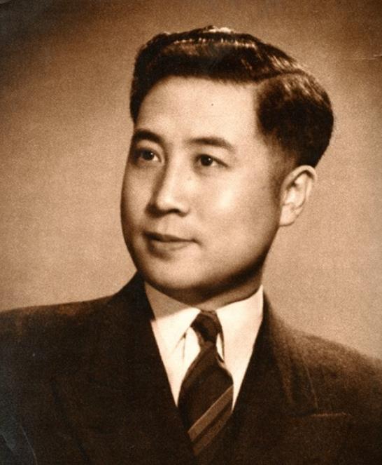 1949年,军统一少将穿上解放军军服,才知戴笠力保的他是共产党