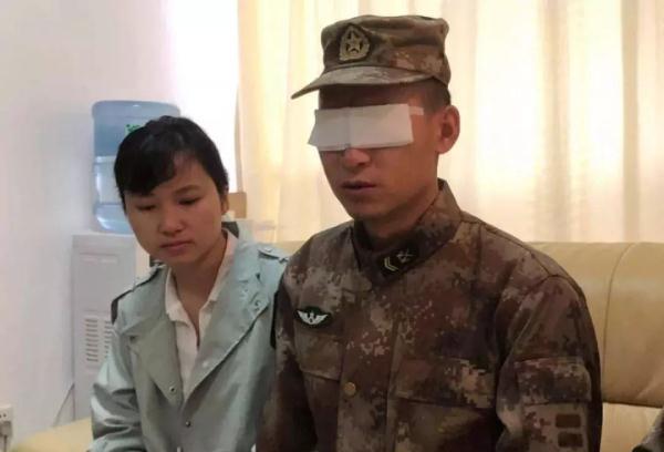 "排雷英雄"杜富国,和平年代被授一等功,一家四兄妹