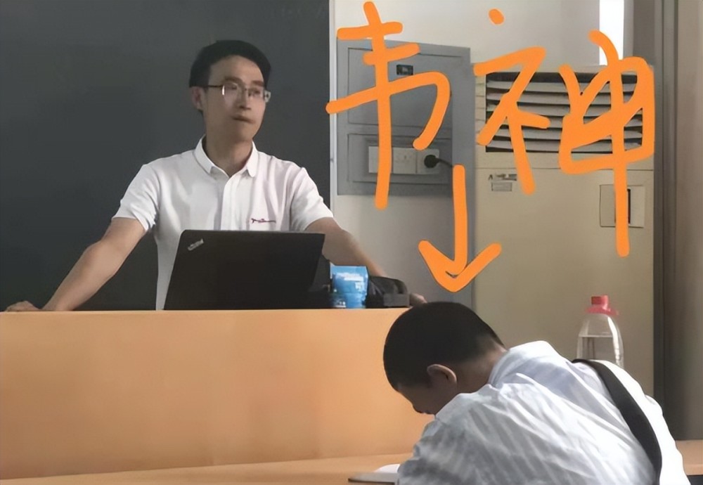 北大韦东奕再上热搜父母身份曝光培养出学神的是啥家庭