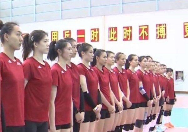【体育】中国女排世联赛八强概率大！对