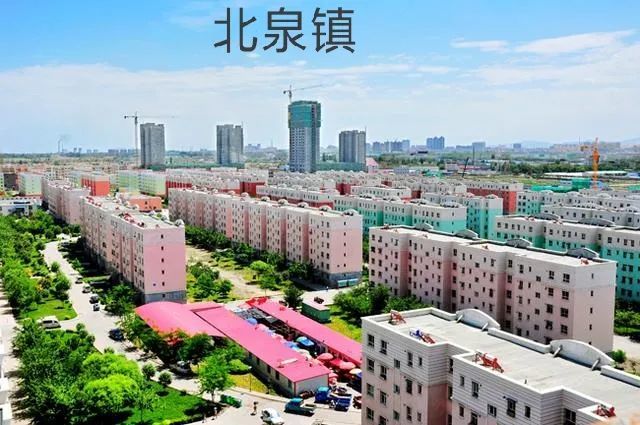 北泉镇是新疆兵团第八师石河子市石河子总场,总人口5.17万人.