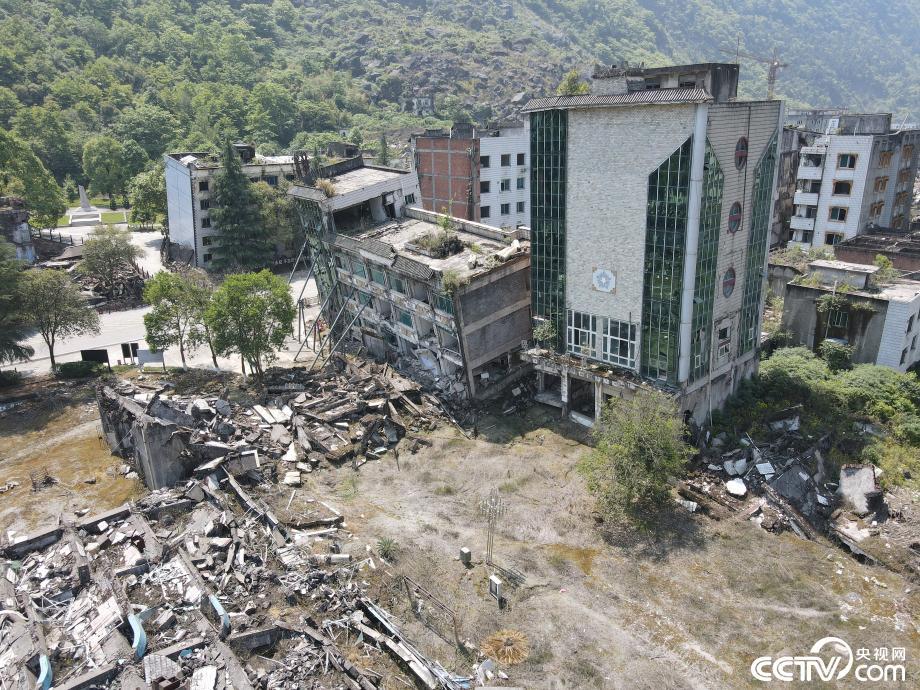 汶川地震14周年航拍北川老县城地震遗址