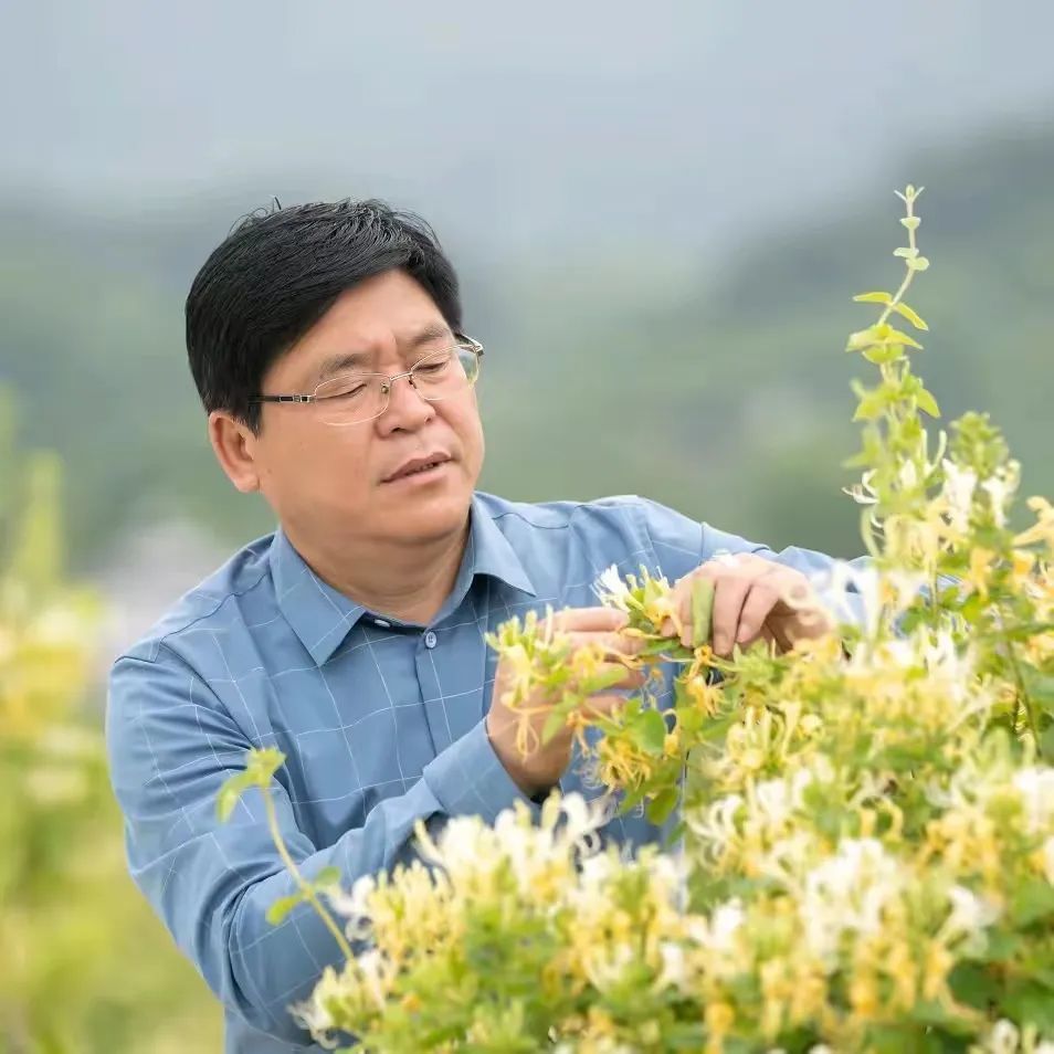 李世安｜惜相遇 久难忘