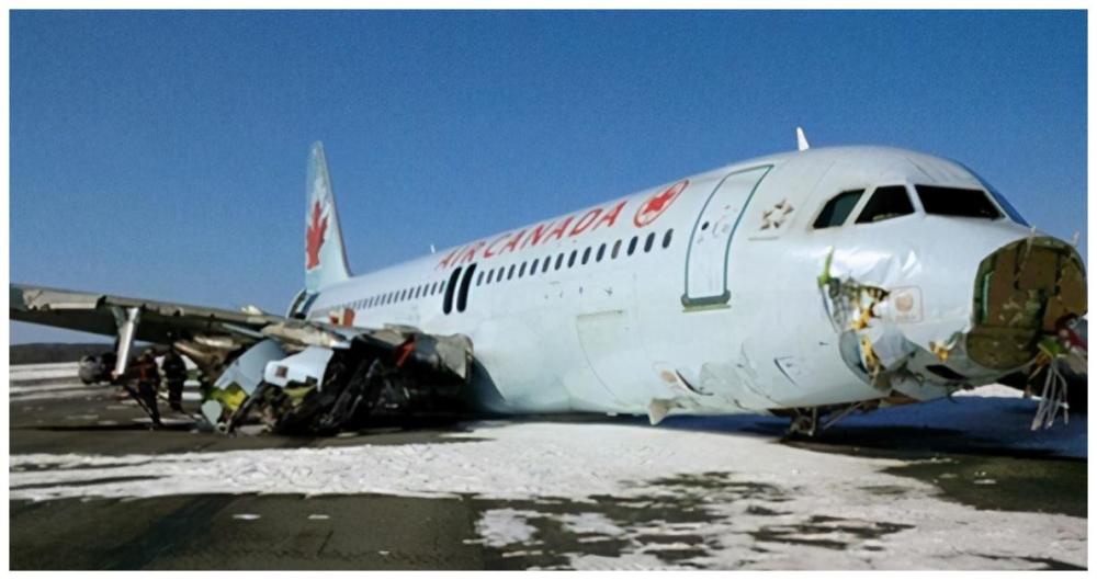 因为起飞后3分钟和着陆前8分钟1996年环球航空twa800号航班在起飞后
