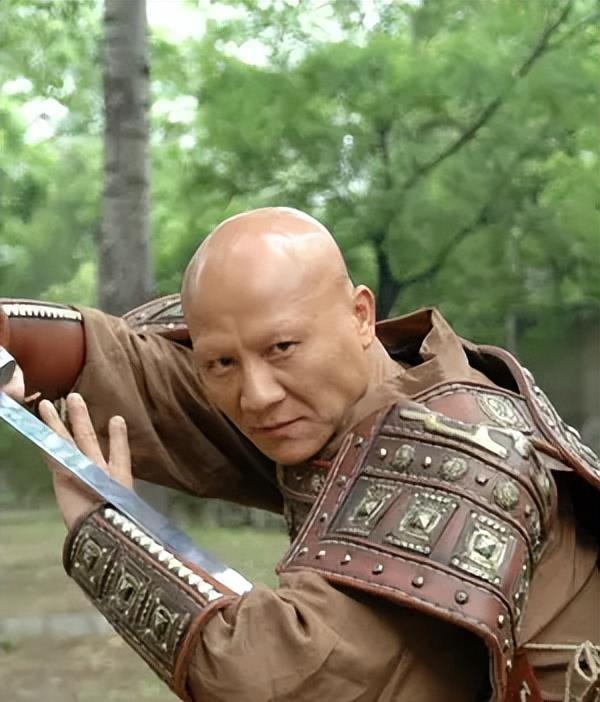 计春华:硬抗李连杰40多拳,拍戏多次差点丧命,一辈子只想演好人