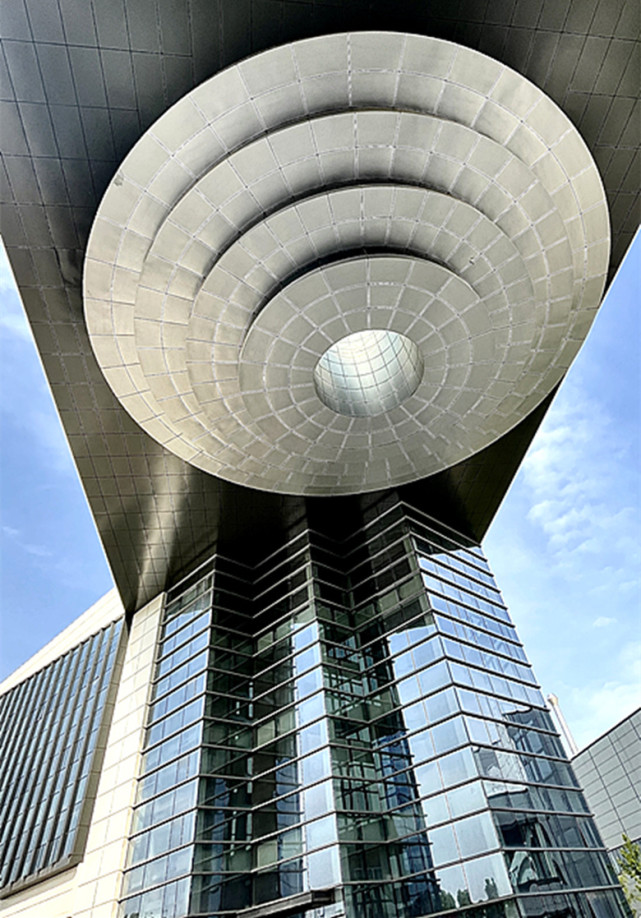 “未来之瞳·瞳系列”建筑项目施工现场的超强“配速”_腾讯新闻