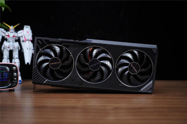 技嘉新卡皇驾到rtxtitan的完美替代品技嘉rtx3090ti24g分享