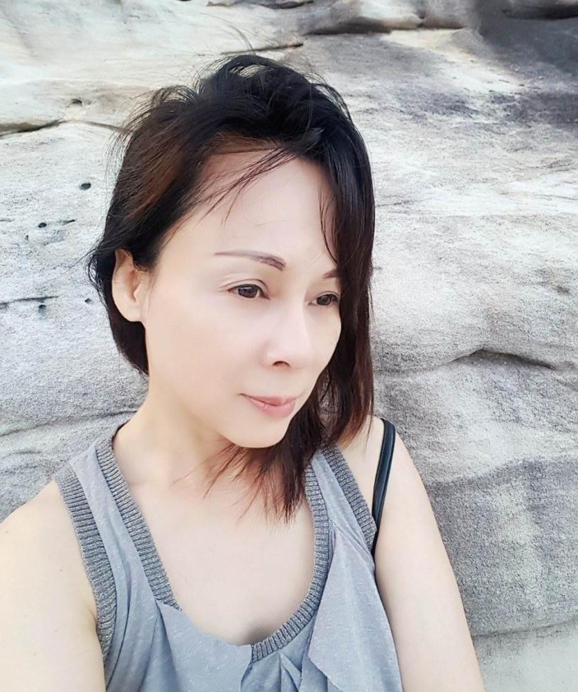 影后何瑷芸自曝差点死在美国胃食道突然逆流只好用手术刀自救