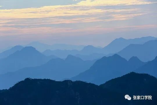 他强任他强,清风拂山岗都是一个与众不同的"房琪!