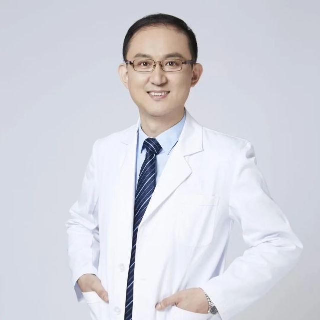 【简介】屹然泌尿医生集团主管医师,医学博士,毕业于上海交通大学医学