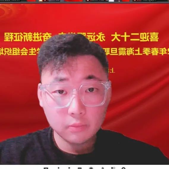 校学生会体育部 张隽禾我是校学生会体育部的一名干事,也是智能学院