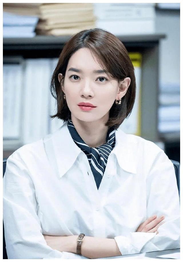 韩国前30漂亮女星有人靠整容入围有人靠木头美人晋级