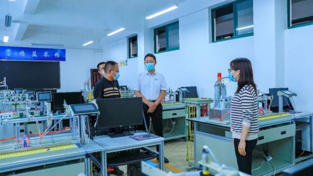 保山技师学院到我院开展校际交流