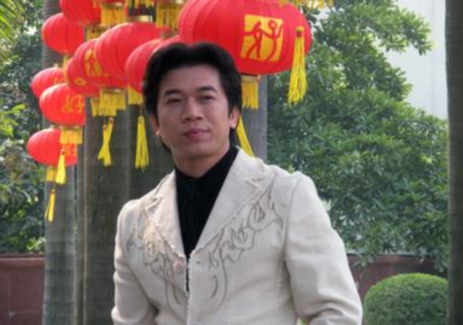 一首流浪歌爆红全国被誉为流浪歌手的陈星哪去了现状怎样