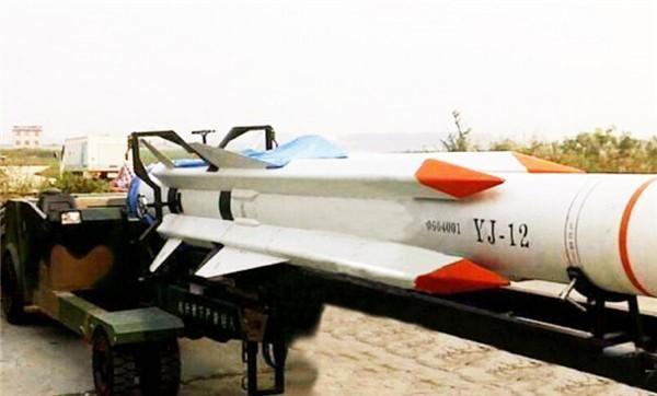 中国cm-302超音速反舰导弹,是国产鹰击-12超音速反舰导弹的外贸型号.