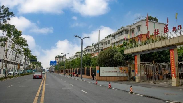 江华路和平路明蜀路石灵广场看见,一条街便知,一座城十陵老街的更新