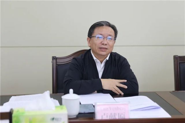 广西|常务委员会|民宗委|中华民族共同体|卢献匾|自治区人大常委会