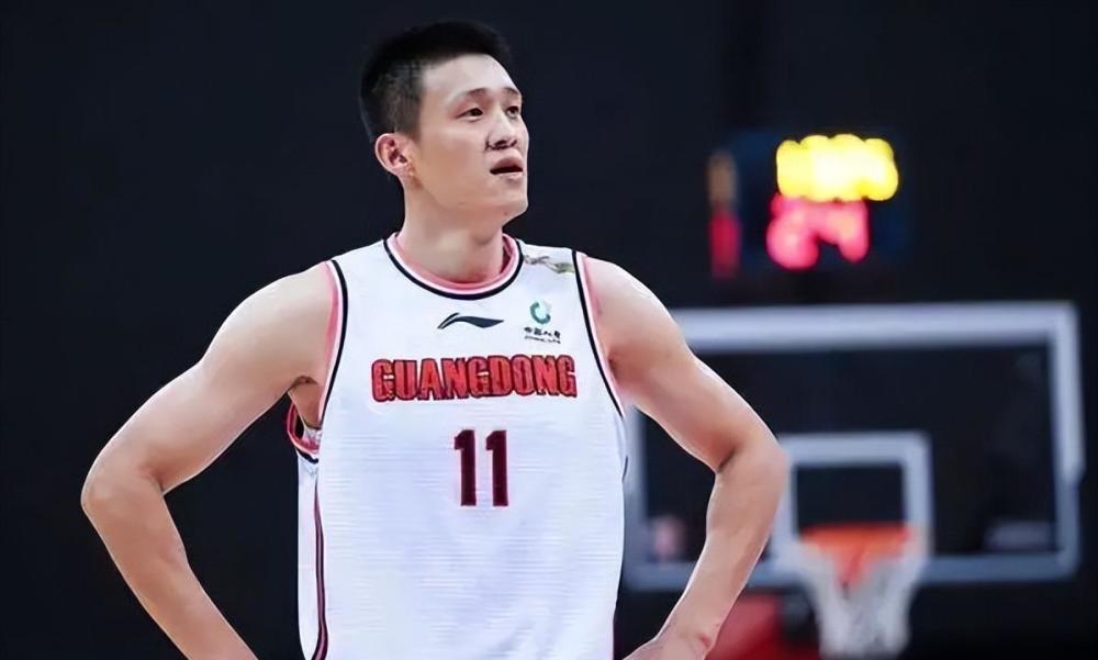 广东宏远完成重要签约拿下超级外援周鹏成为教练送走马力克