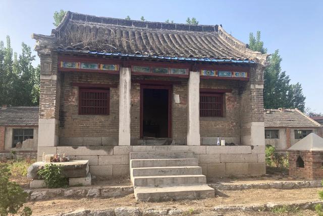 一路向南,穿过业长,穆家屯,白庄,演马等诸村庄,心情还算舒畅.