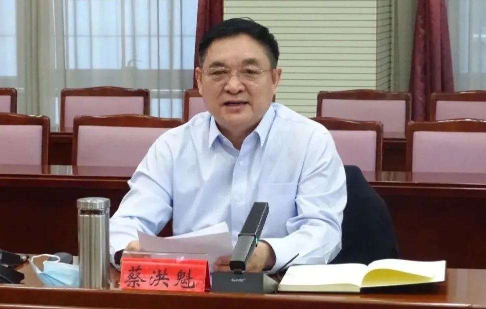 ▼今天上午,唐山市二级巡视员蔡洪魁带领督导组到丰南区就包联