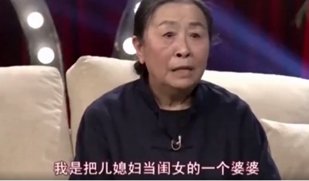 "在郭文花害怕的时候,张少华心里也很紧张,她担心