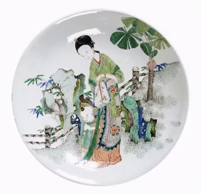 茶器之美丨赏康熙瓷器仕女图