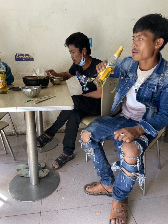 瑞丽,被缅北环抱,缅甸人最多的中国城市,还有罗兴亚人