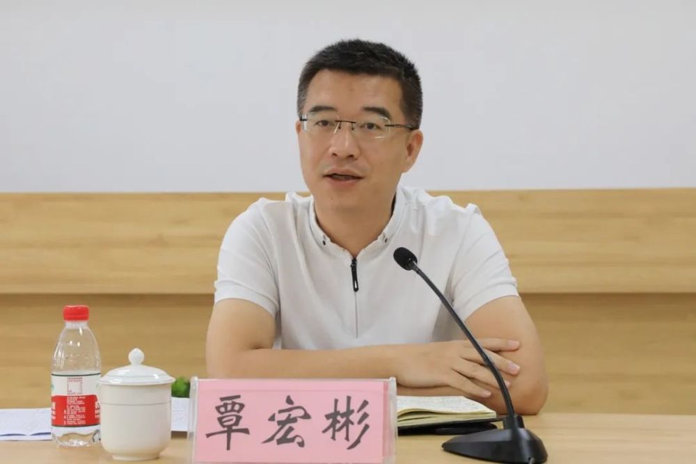 调研抓好宣传主阵地党的声音进万家