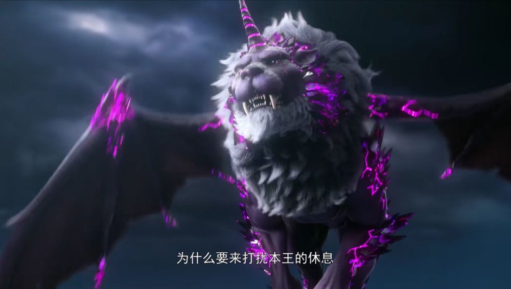 紫晶翼狮王这个魔兽,可以说充分地展现了出道即巅峰,要知道,当时,萧炎