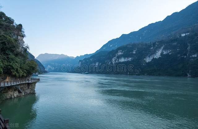 永远的三峡,一览众山小!