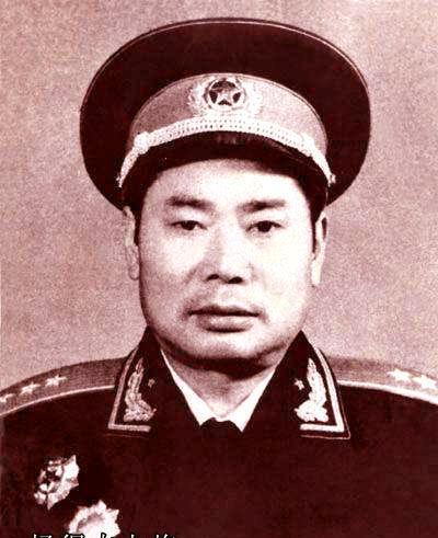 为何后者比前者知名度高?