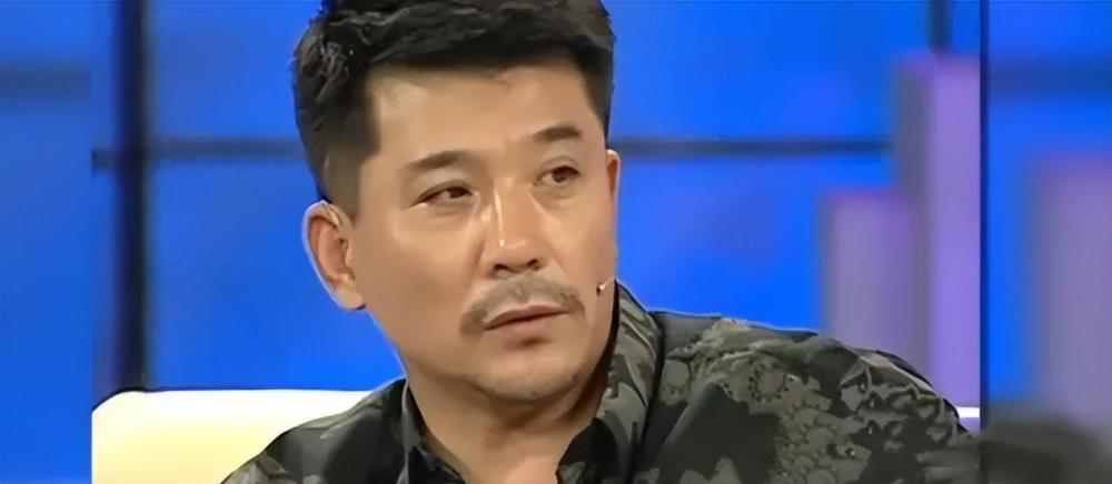 傅丽莉嫁给初恋孙淳37年63岁无儿无女丈夫花60万克隆爱狗